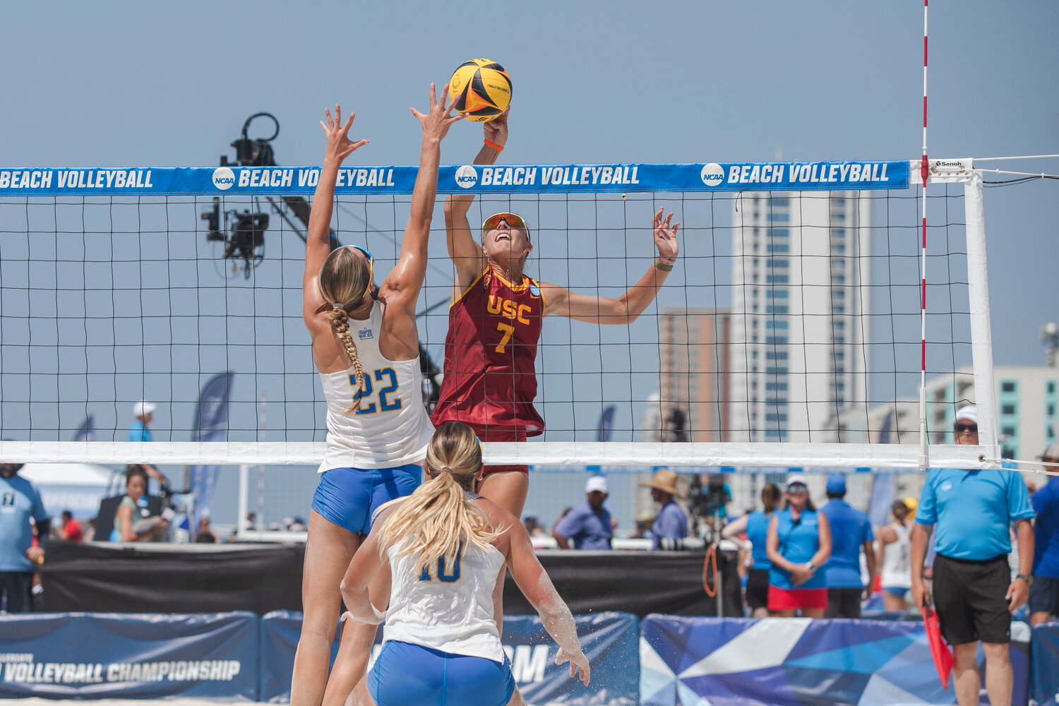 ncaa-womens-volleyball-2026-a-spectacular-showcase-of-talent-and-competition