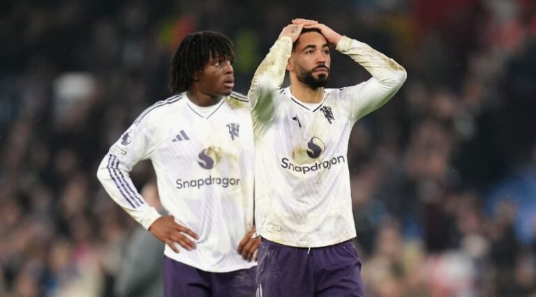 Man United's flaws revealed while Aston Villa enter title race.