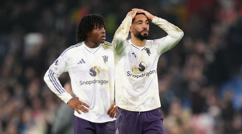 Man United's flaws revealed while Aston Villa enter title race.