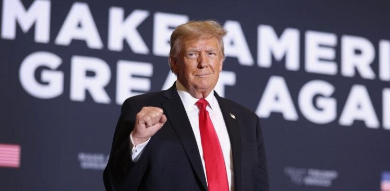 Trump’s $300 million war chest gives GOP a huge advantage in midterms.