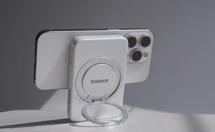 Baseus PicoGo AM31 Qi2 power bank review