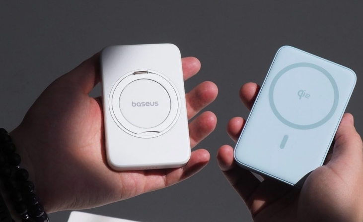 Baseus PicoGo AM31 Qi2 power bank review..