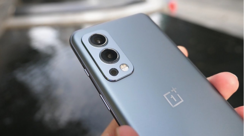 I used the OnePlus Nord 6..