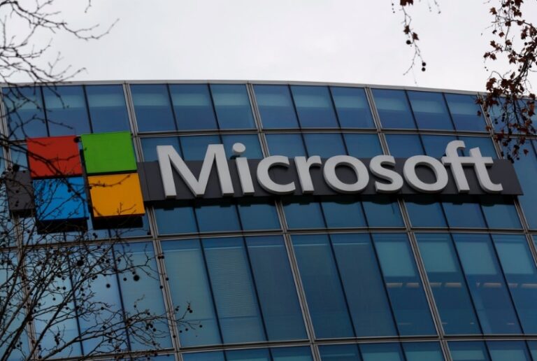 Microsoft no longer wants to borrow its AI