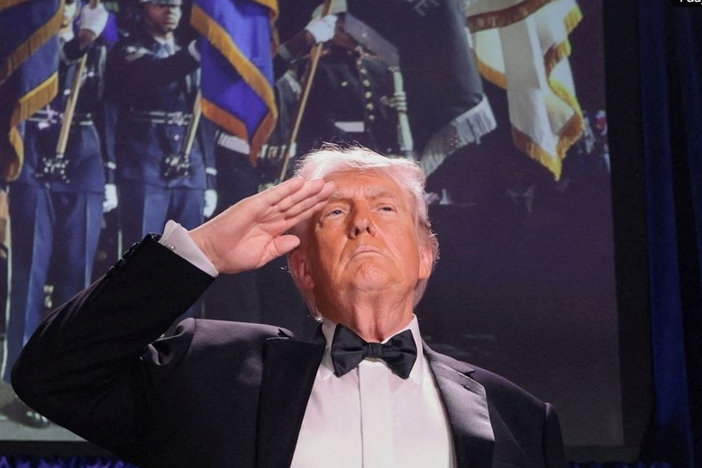 maps show gunman attempt to enter press dinner featuring Trump