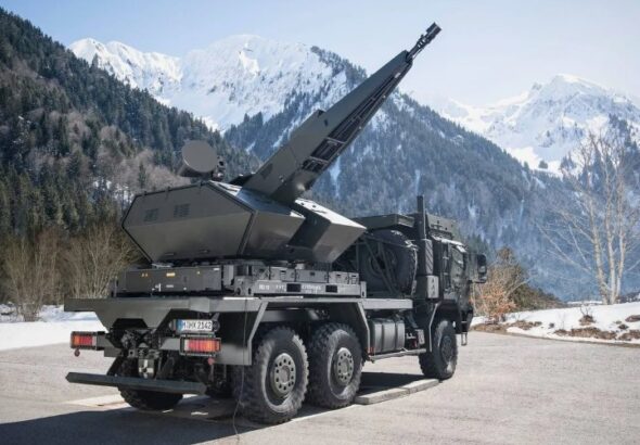 Germany aims for 40% stake in defence company.