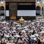 Hajj pilgrimage begins amid extreme temperatures.