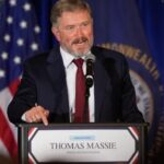 Thomas Massie bashes Republicans