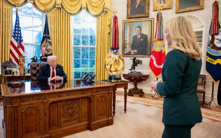 Trump to visit dentist at hospital