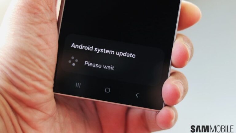 9 Samsung flagship phones receiving new software update in the US.