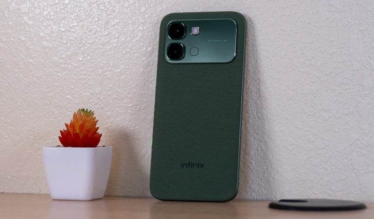 Infinix NOTE Edge JBL Edition unveiled with portable speaker