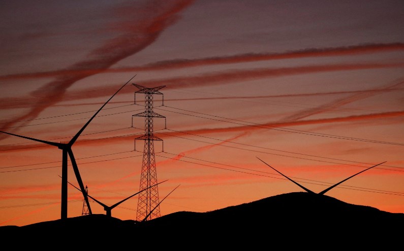 Netherlands faces threat of electricity shortage by 2030