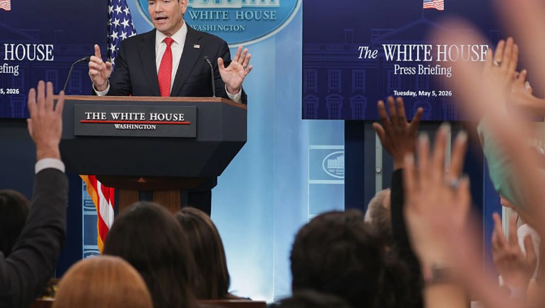 Rubio says Trump didn't doze off in public.