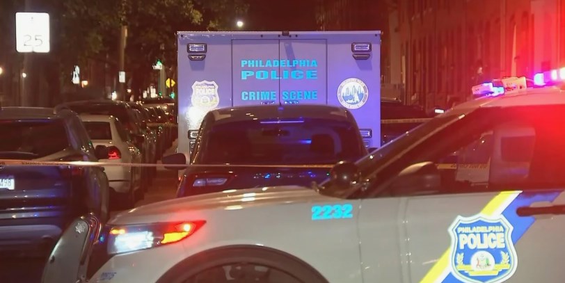 Suspect died after shooting at White House.