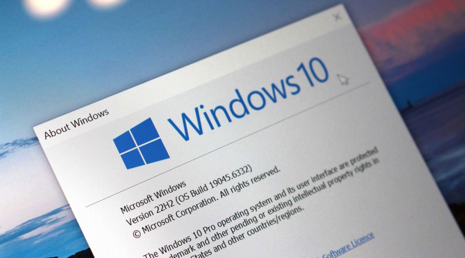 New Microsoft Is Keeping Windows 10 Alive for Now