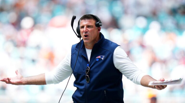 Patriots urged to add offensive weapon Mike Vrabel knows well