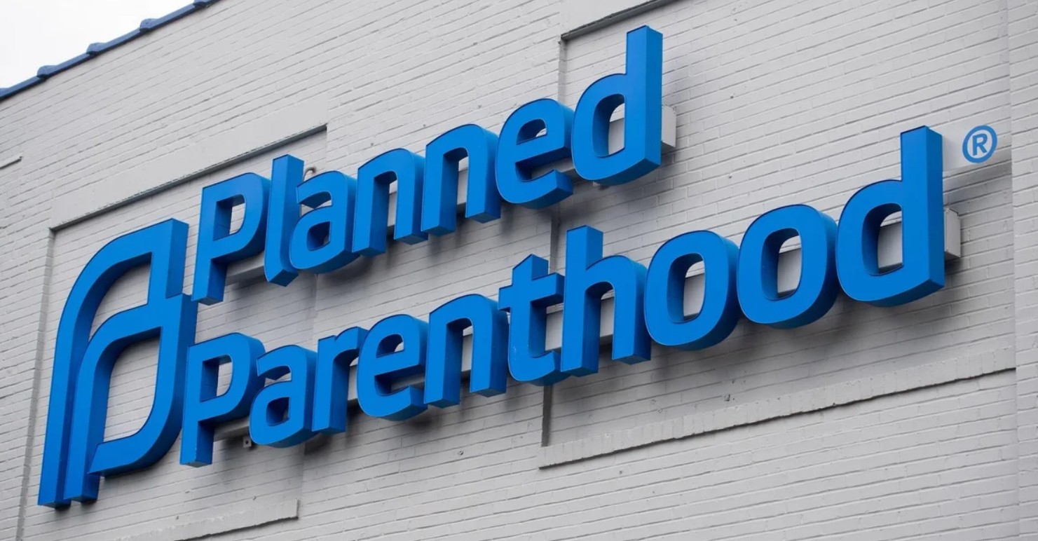 Planned Parenthood is once again receiving Medicaid support after being shut off for the most of a year.