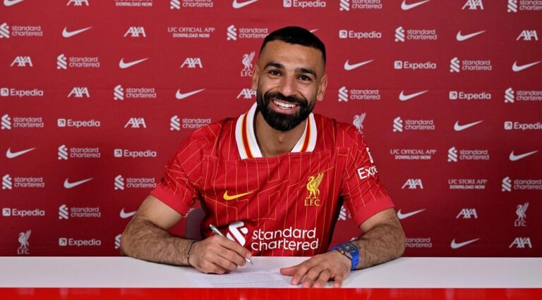 Is Barcola, Liverpools top transfer target, a suitable alternative for Salah.