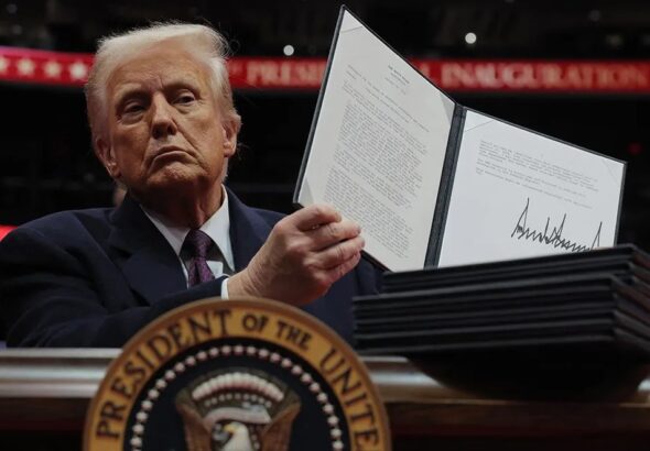 Lake Ontario will now be known as Lake America once Trump signs an order.