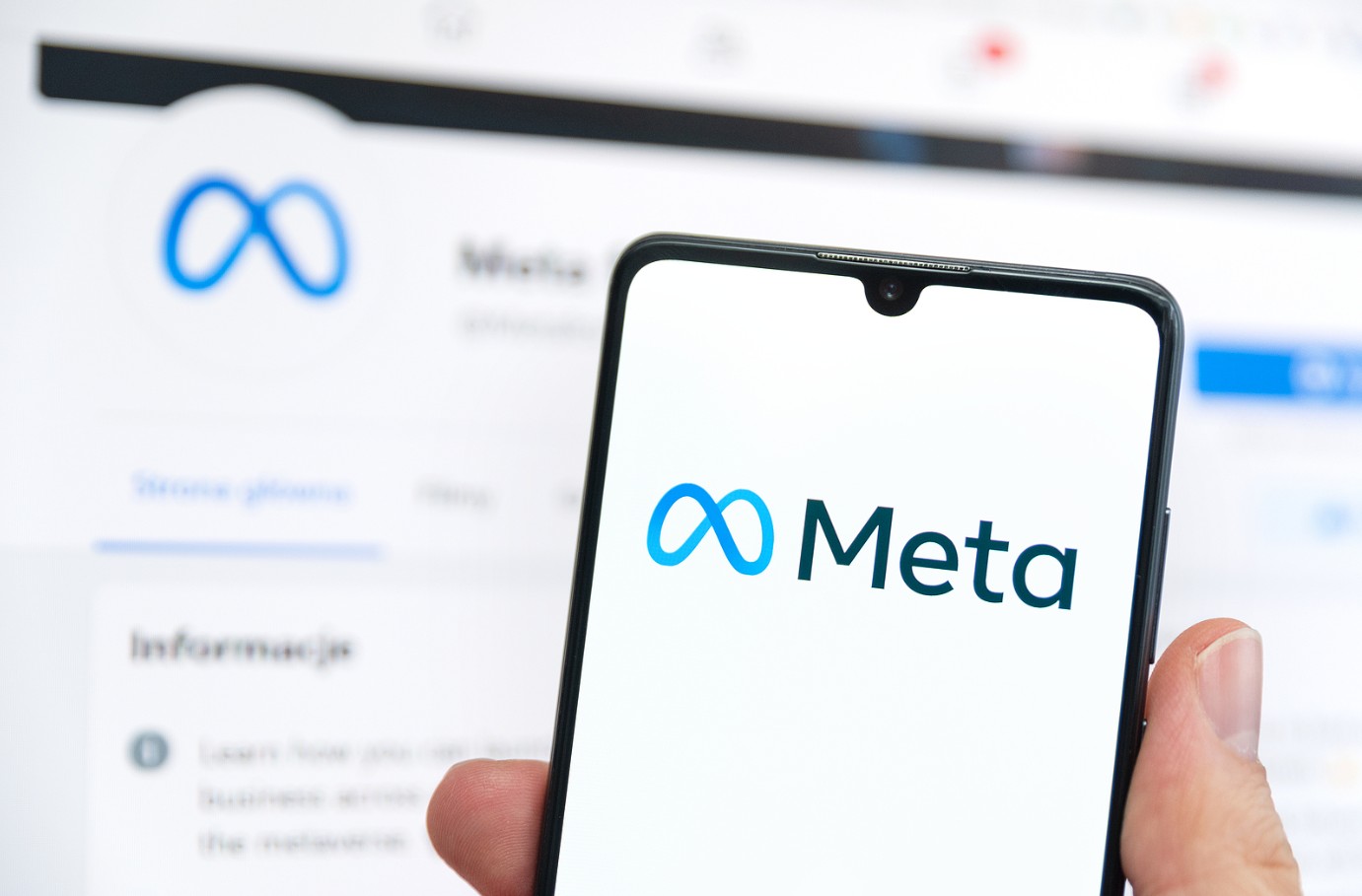 Videos of weird AI glasses are still prevalent on Instagram despite Meta's pledge to stop them..
