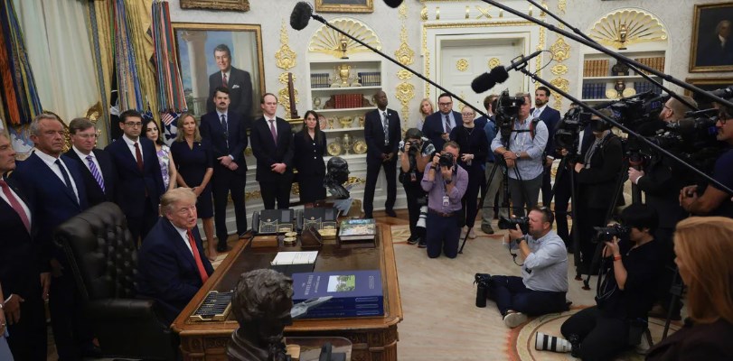 CNN MS NOW and Politico sue Trump over White House ban