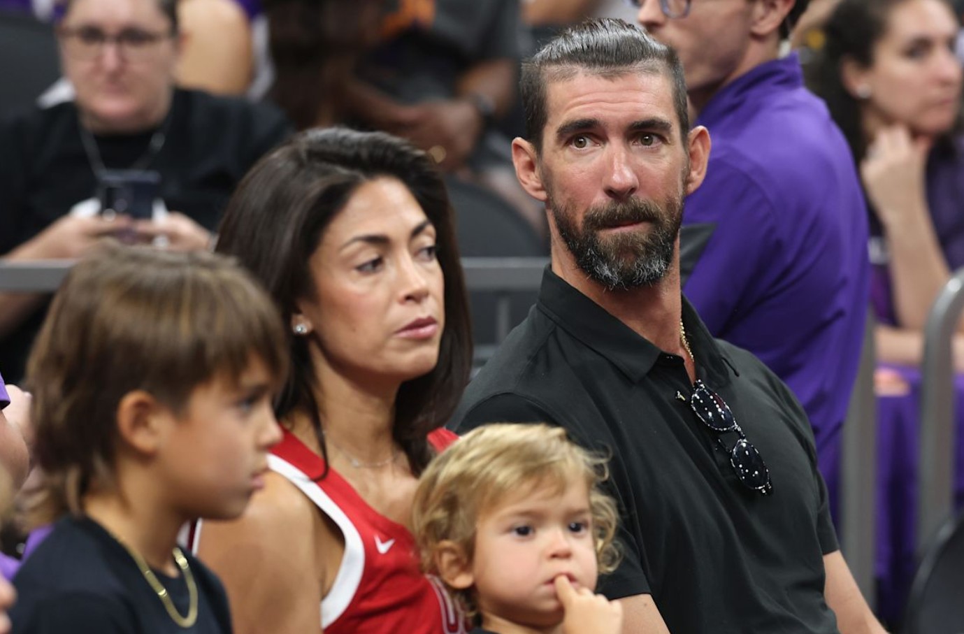New Four youngsters are being raised by Michael Phelps. This is how he guides people through big emotions.