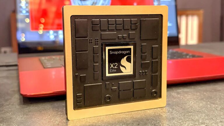 New Snapdragon X2 Elite and on-device AI are features of the HUMAIN Horizon Ultra AI PC.