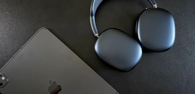 Apple AirPods Max 2 Are $100 Off Ahead of Black Friday