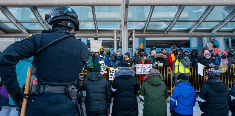 Chicago-Area Cops Helped HSI Spy on Minnesota Anti-ICE Activists