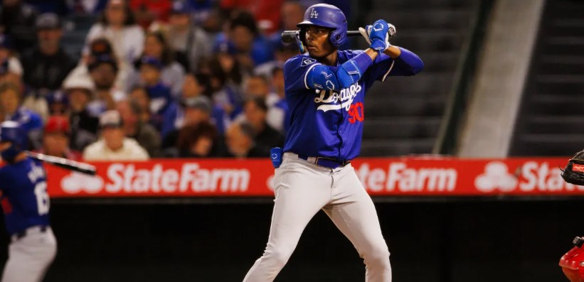 Josue De Paula embracing new Dodgers role..