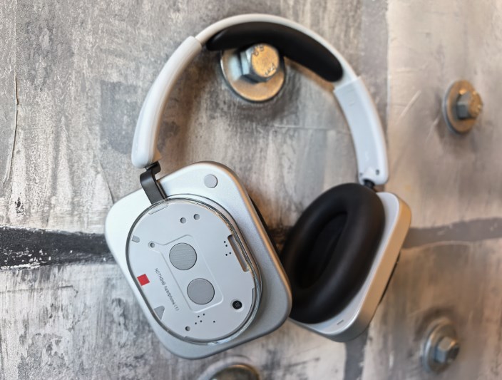 Review Nothing Headphone (1) Pro