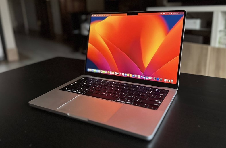 The New M6 MacBook Pro Has a Serious Price Problem..