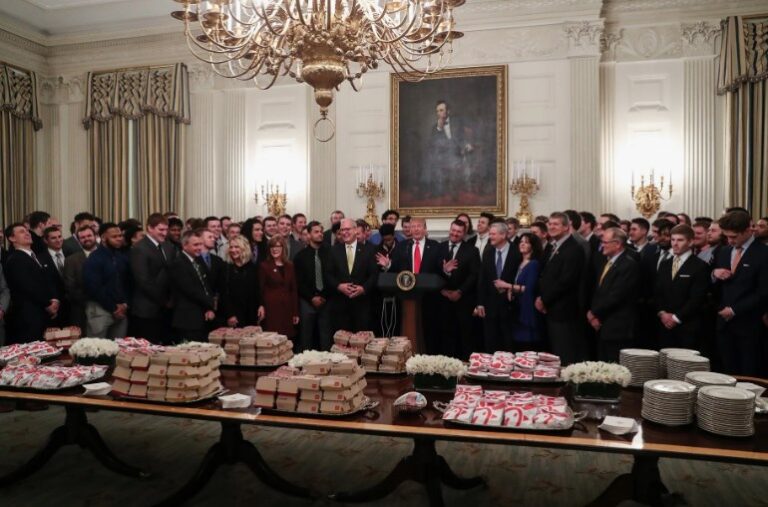 Trump team seizes on Obama's Cheesecake Factory jab