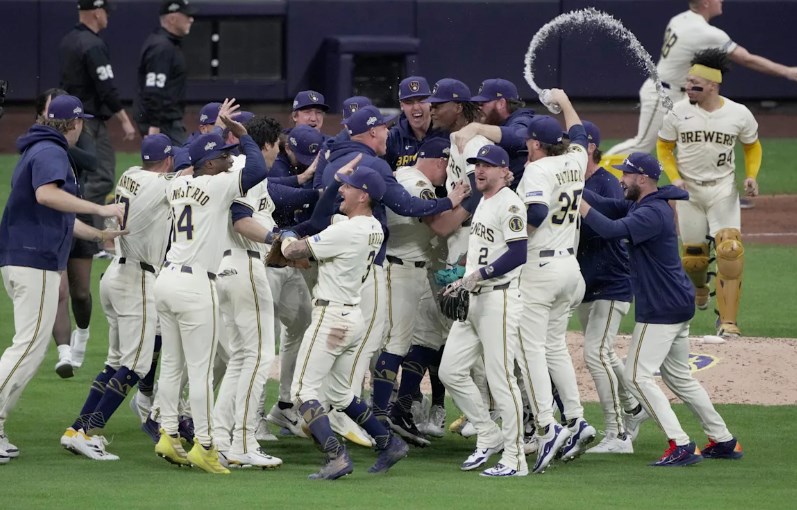 When is Brewers parade